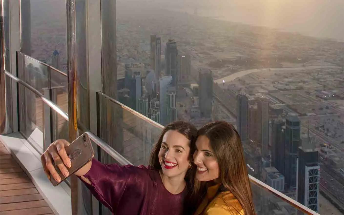 Zdjęcie nr 7 z galerii atrakcji Burj Khalifa VIP 154 piętro